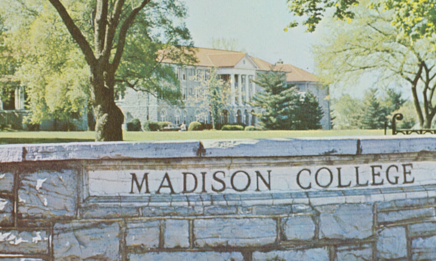 Bluestone-Madison-College-entrance-sign1600x960.jpg